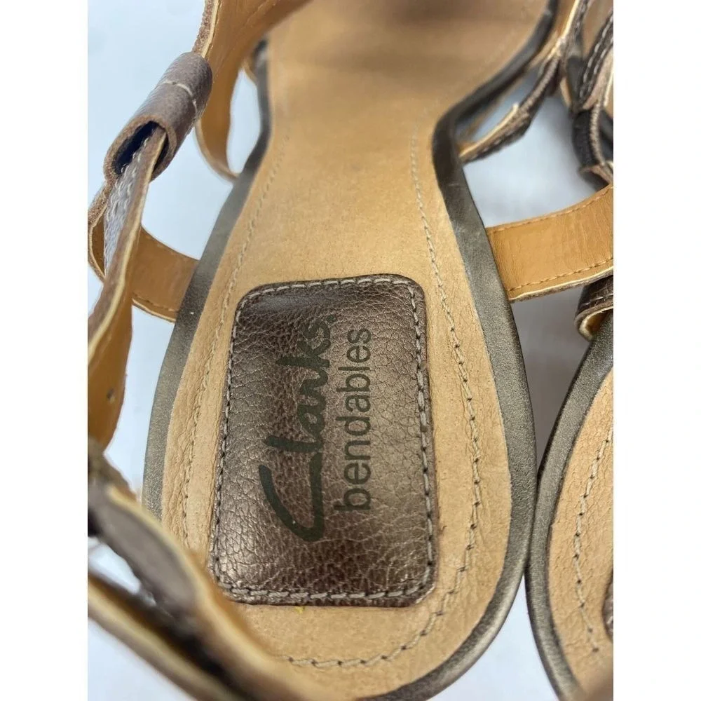 Clarks Sandals Womens 7.5M Bronze Leather Open Toe Ankle Strap Wedge Bendables